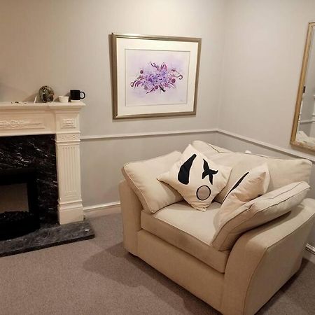 Lotus House Apartment Needingworth Екстериор снимка